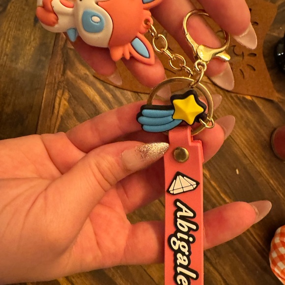 Sylveon keychain personalized with the name Abigale - Picture 2 of 2